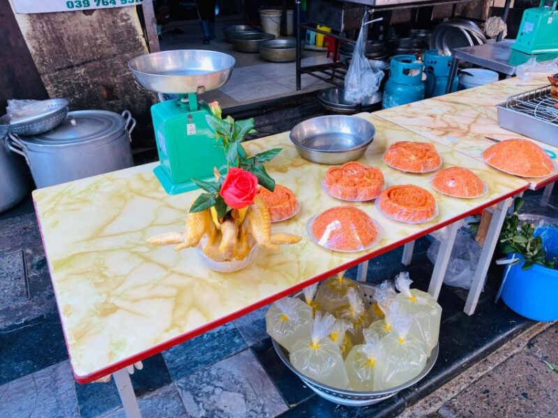 Vegan Street Food & Stories of Hanoi - Hanois Vegan Culinary Journey