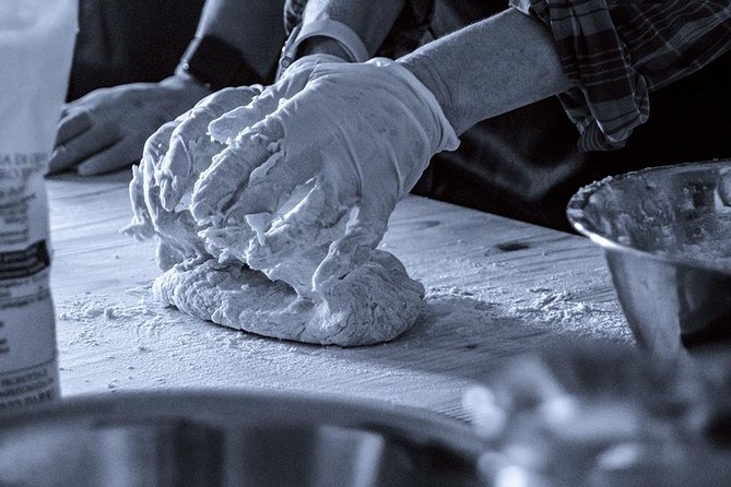 Vegan Tuscan Cooking Class - Booking and Accessibility
