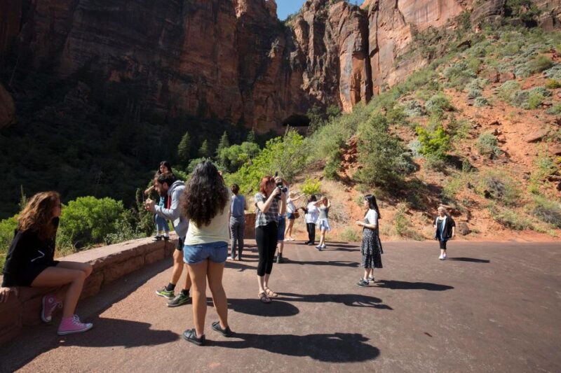 Vegas: Sedona, Antelope & Grand Canyon, Zion Park 7-Day Tour - Meeting Points