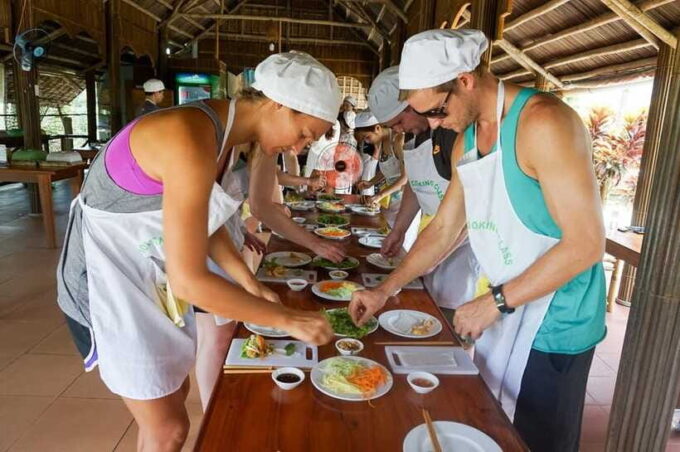 Vegetarian Cooking Class and Basket Boat Ride in Hoi An - Frequently Asked Questions