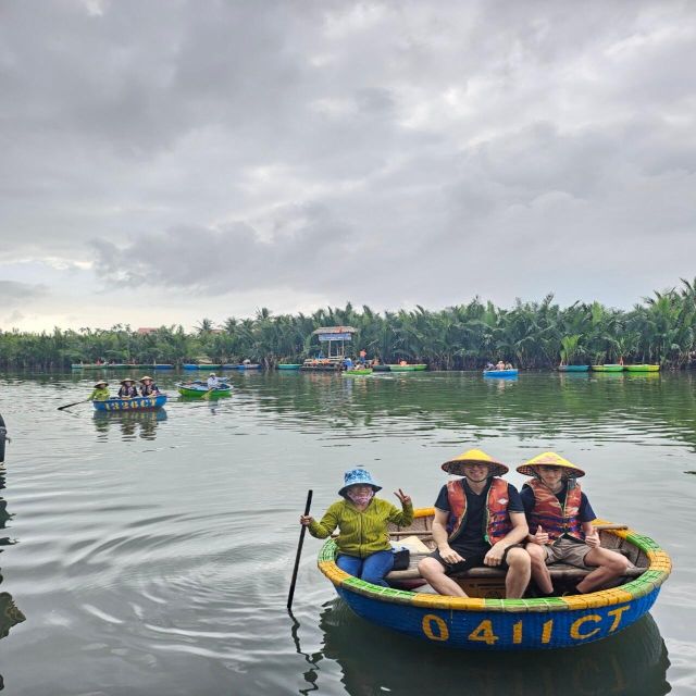 Vegetarian Cooking Class & Basket Boat From Hoi An/Da Nang - Market Visit and Exploration