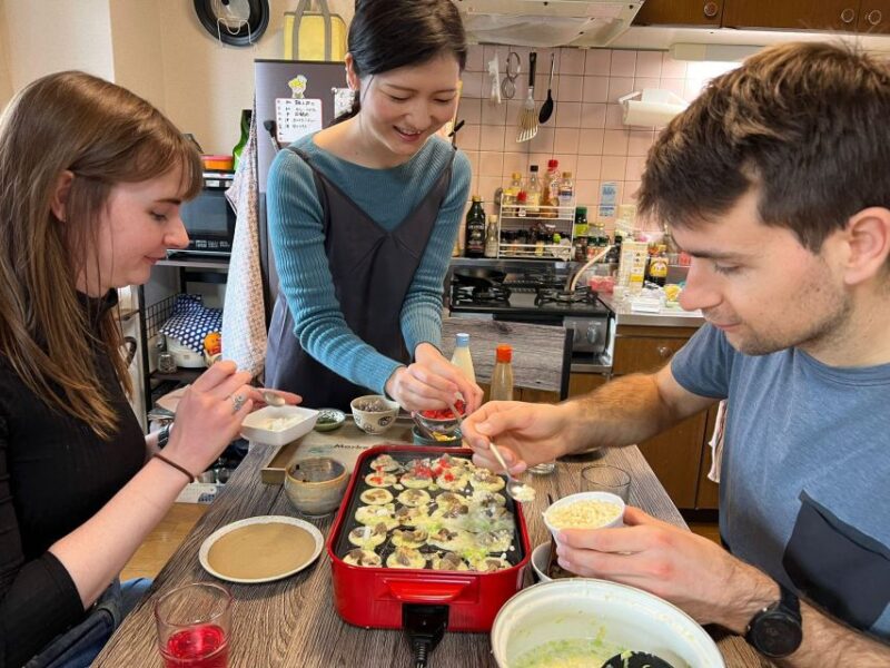 Vegetarian/Vegan Osaka Local Food Experience - Interacting With Friendly Locals