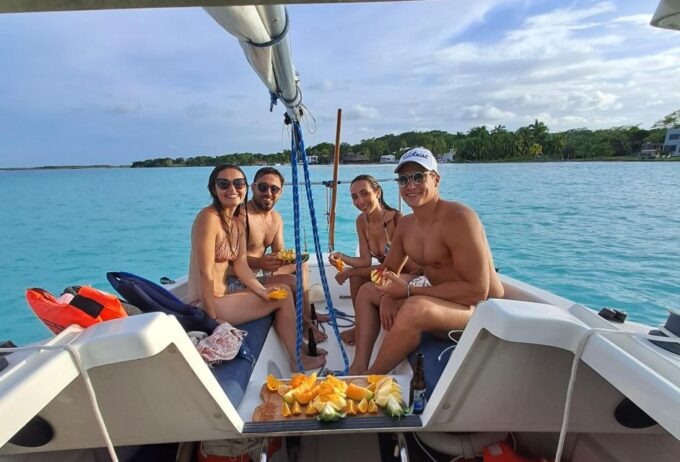 Velero: Sail to Adventure in a Group Through Bacalar - What to Expect