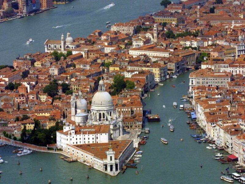 Venice: 3-Hour Walking Tour With Gondola Ride Option - Key Points