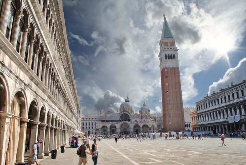 Venice: 4-Hour City Tour With Doges Palace & Basilica Visit - Itinerary Highlights