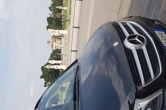 VENICE AIRPORT TO Venice Piazzale Roma OR VICEVERSA - Meeting and Greeting at the Airport