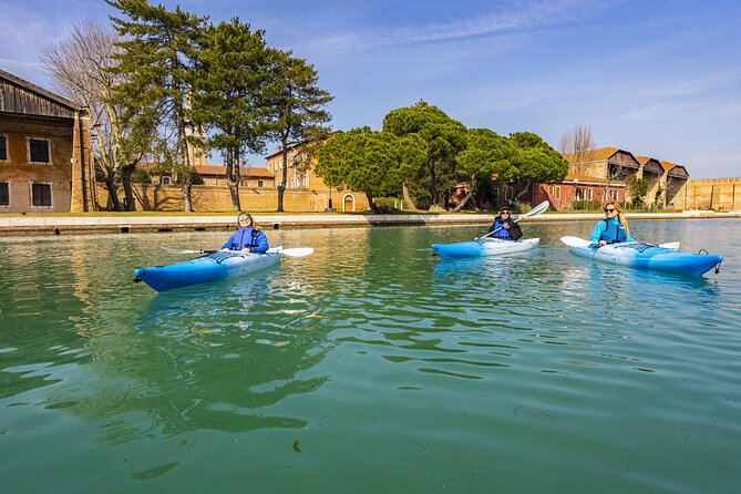 Venice Beginners Kayak Tour: Train & Visit the Medieval Arsenal - Participation Requirements