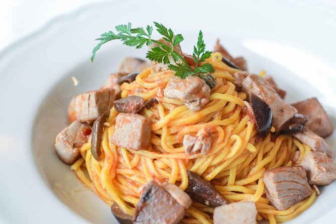 Venice: Boat Tour to Murano, Burano and Torcello With Fish Lunch - Exploring the Colorful Islands