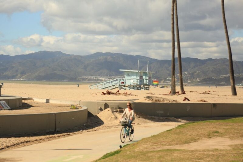 Venice California: Half Day Tour in Open Air Bus - Preparation and Recommendations