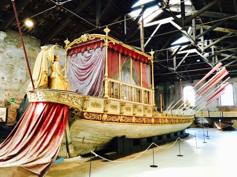 Venice Castello Area: Private Walking Tour - Group Size and Language