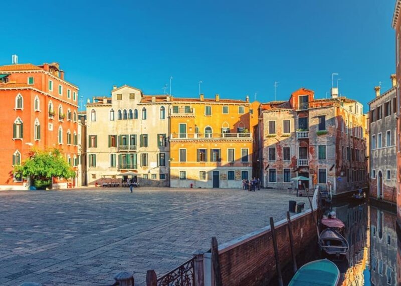 Venice: City Highlights and Hidden Gems Walking Tour - What to Bring
