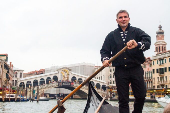 Venice: City Highlights Tour With St Marks and Gondola Ride - Accessibility and Suitability