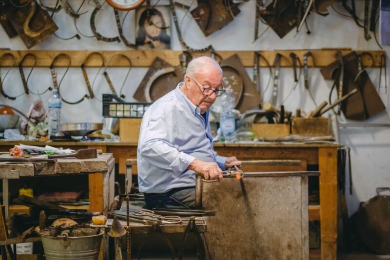 Venice: City Tour and Murano Glass Experience - Transportation