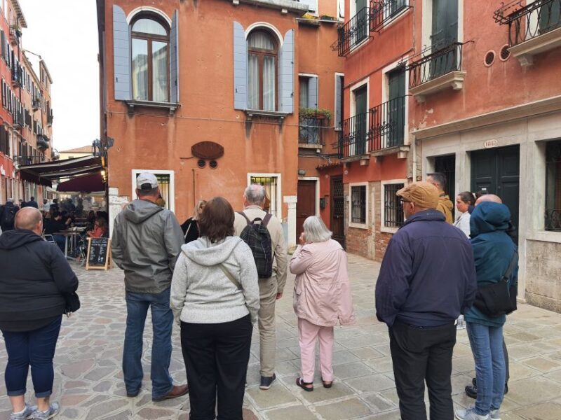 Venice: City Wonders Group Walking Tour With a Guide - Pricing and Booking Information