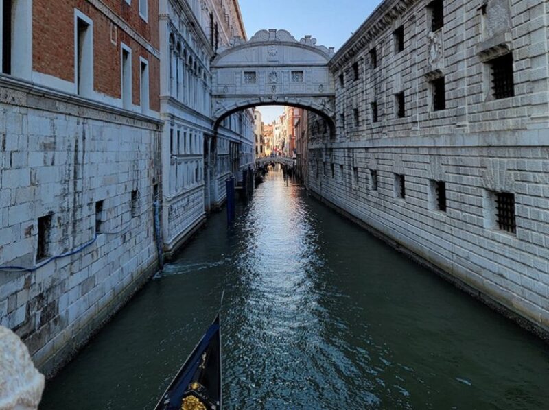 Venice: Doges Palace and St Marks Tour With Gondola Ride - Itinerary and Highlights