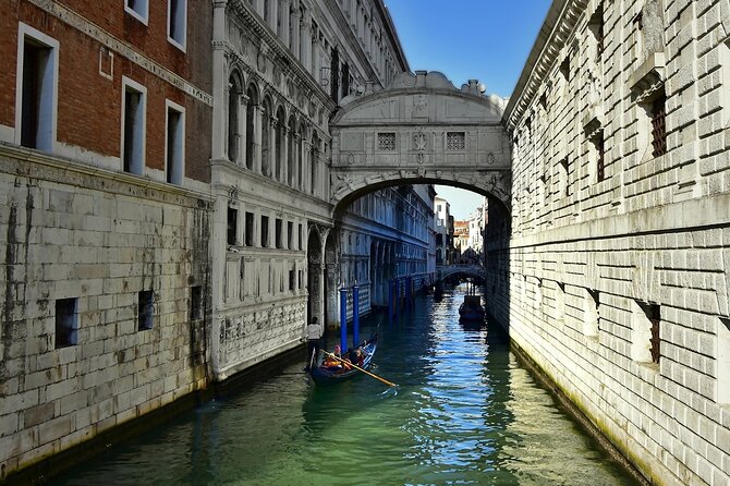 Venice: Doges Palace Guided Tour With Tickets & Optional Gondola - Meeting Point and End Point