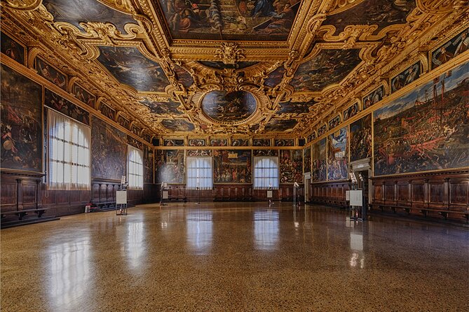 Venice: Doges Palace Guided Tour With Tickets & Optional Gondola - Skip the Long Lines