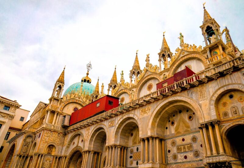 Venice: Doges Palace & Saint Marks Basilica Private Tour - Tour Features