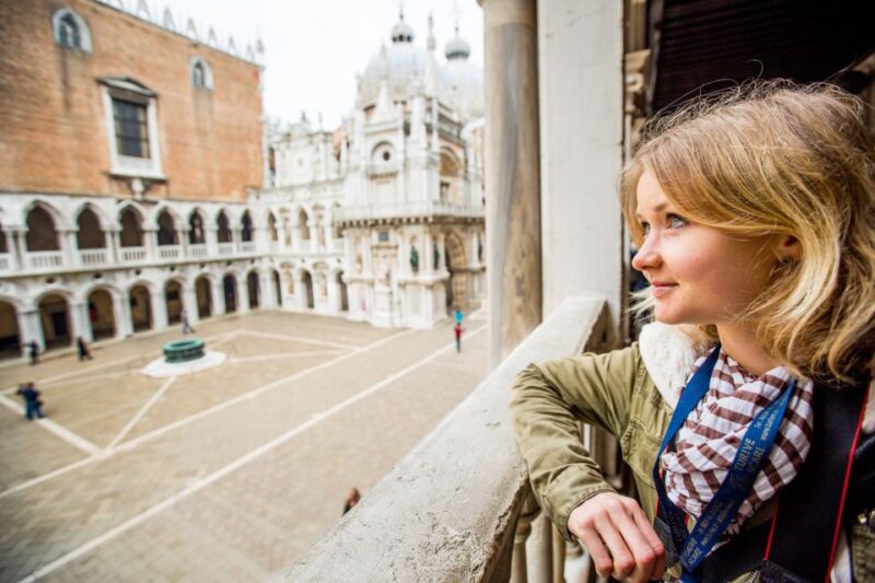 Venice: Doges Palace Skip-The-Line Tour With Prisons - Guided Experience