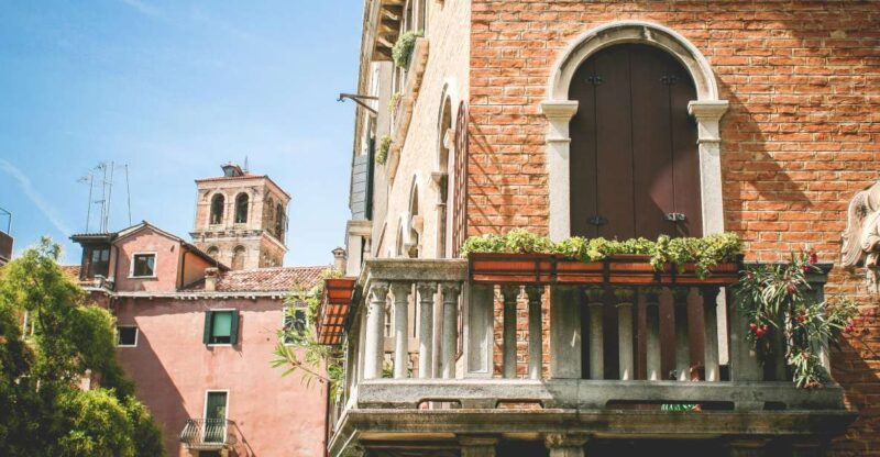 Venice: Dorsoduro and San Polo District Private Walking Tour - Frequently Asked Questions