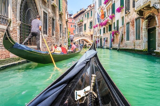 Venice: Enchanting City Walk & Majestic Gondola Glide! - Highlights of the Itinerary