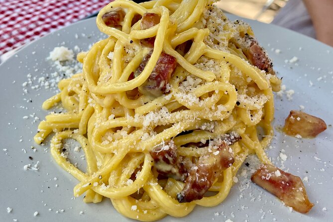 Venice: Exclusive Cooking Class and Guitar Concert at Francescos - Planning Your Visit