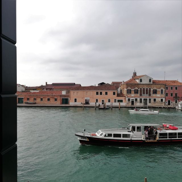 Venice: Fish Market Shopping Walking Tour & Home Cooked Meal - Seasonal and Local Food