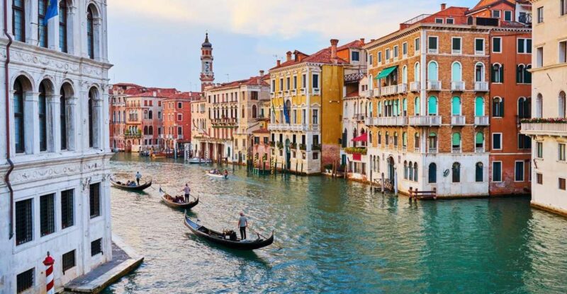 Venice Full Day Tour With Murano or Burano - Key Points