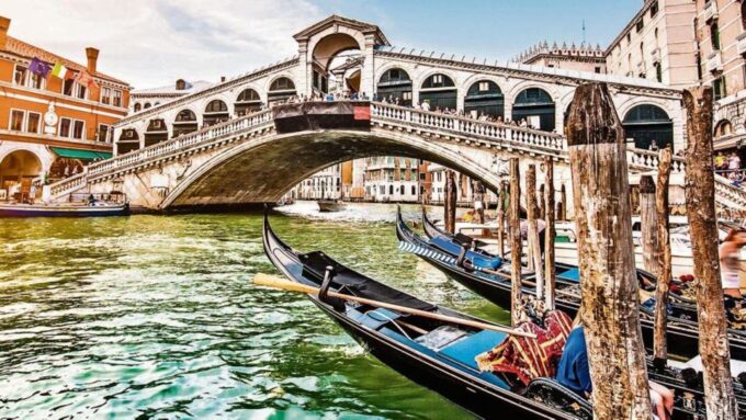 Venice Gems: Campo SantAngelo Walk & Gondola Ride - Weather-related Cancellations