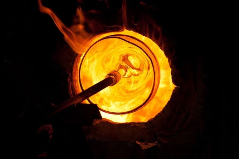 Venice: Glass Blowing Factory & Murano Island Guided Tour - Languages and Group Options