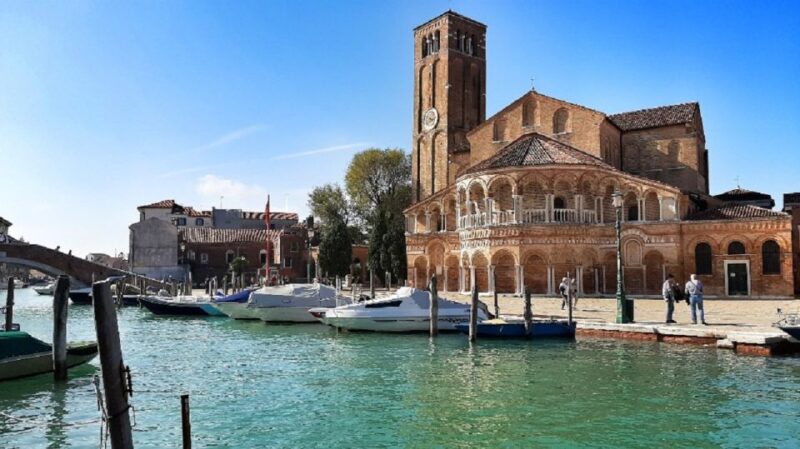 Venice: Glass Blowing Factory & Murano Island Guided Tour - Tour Highlights