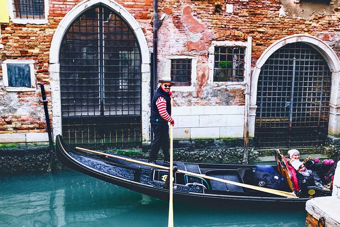 Venice Gondola Ride With Aperitif & Cicchetti Tour - Cancellation Policy
