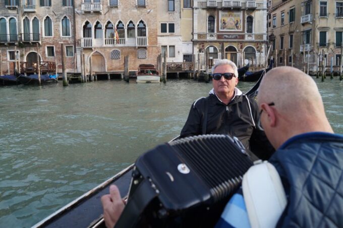 Venice: Gondola Ride With Serenade and Romantic Dinner - Frequently Asked Questions