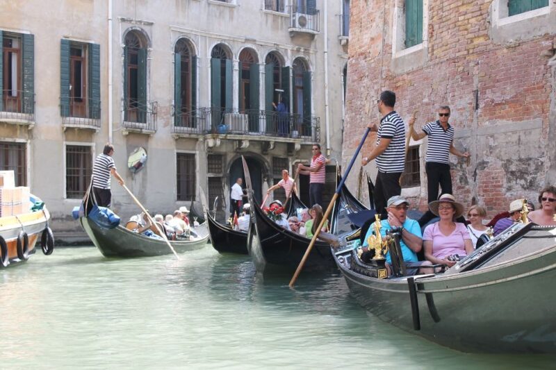 Venice: Grand Canal by Gondola With Live Commentary - Pricing and Duration