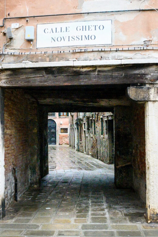 Venice: Guided Tour of Synagogues and Ghetto Area - The Significance of the Synagogues