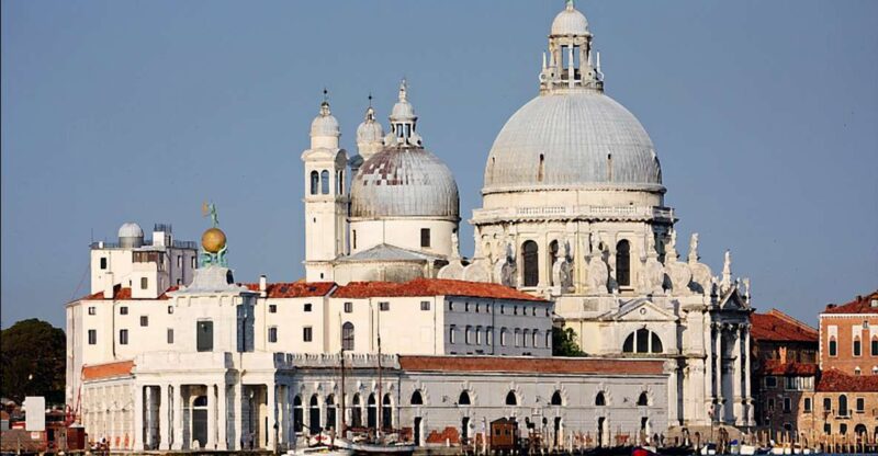 Venice: Guided Walking Tour of Venetian Queer History - Exploring LGBTQ+ History