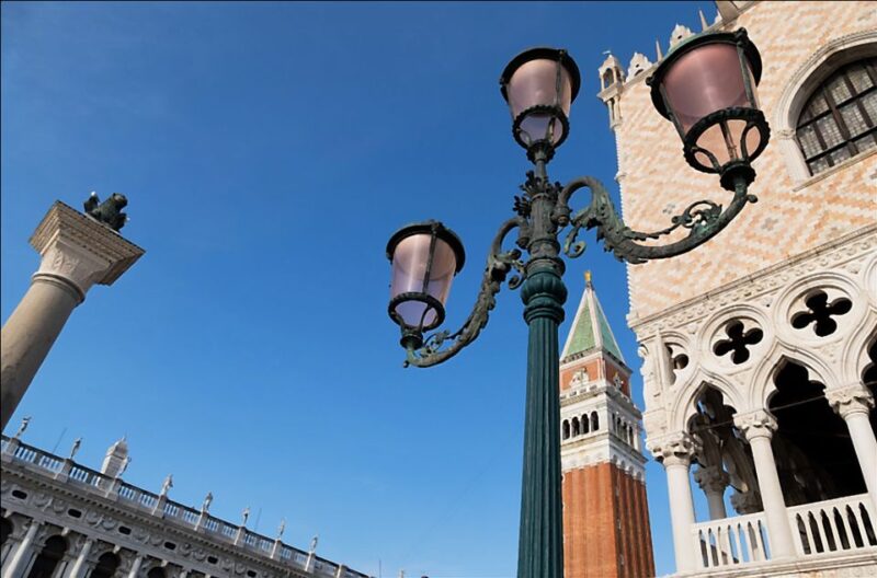 Venice: Guided Walking Tour of Venetian Queer History - Rolandinas Tragic Story