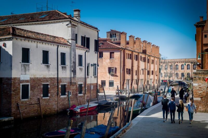 Venice: Hidden Spots Guided Photography Tour - Experience Highlights