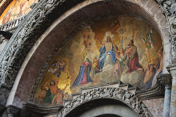 Venice Highlights: Doges Palace, St. Marks Basilica, and Walking Tour - T123 - Meeting Point and Pickup Details