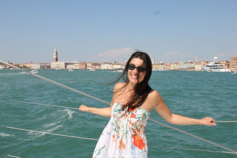 Venice: Lagoon Catamaran Tour With Classical Music & Drinks - Customer Feedback