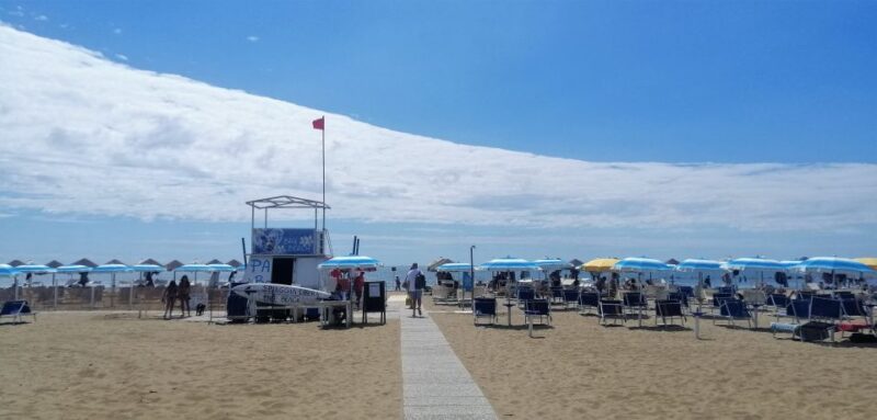 Venice Lido: Bike Tour With a Local on the Island of Cinema - Key Points