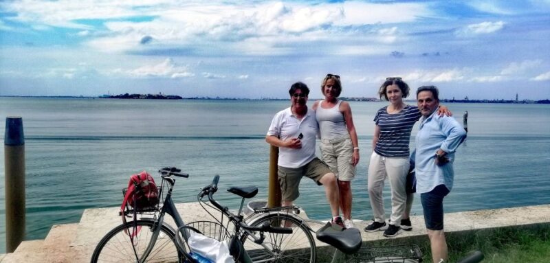 Venice Lido: Bike Tour With a Local on the Island of Cinema - Experience Highlights