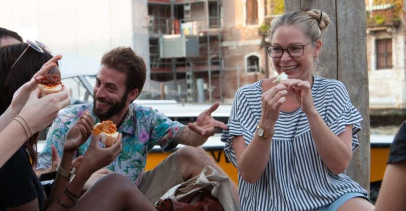 Venice: Local Secrets of Venice Tapas & Wine Walking Tour - Experience Highlights