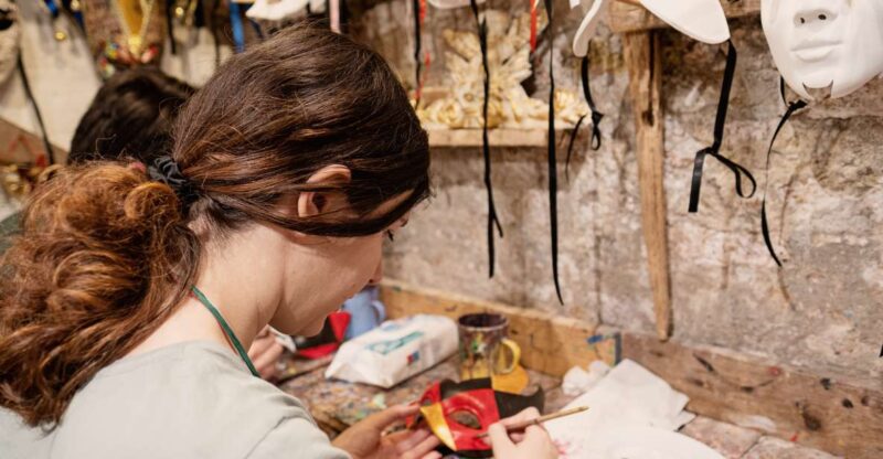 Venice: Mask Decoration Class in St. Marks Square - Booking Information