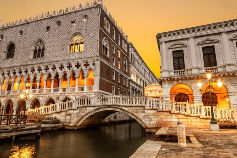Venice: Medieval Guided Walking Tour & History Gallery Visit - Inclusions and Meeting Point