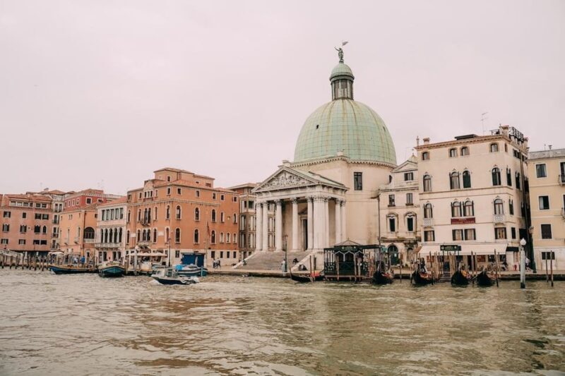 Venice: Off-the-Beaten-Path Small-group Walking Tour - Tour Overview