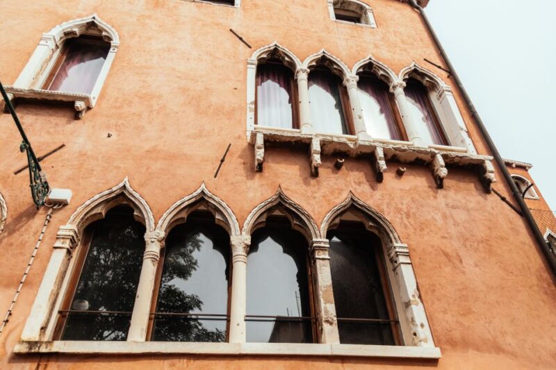 Venice: Off the Beaten Track Private City Tour - Tour Inclusions and Meeting Point