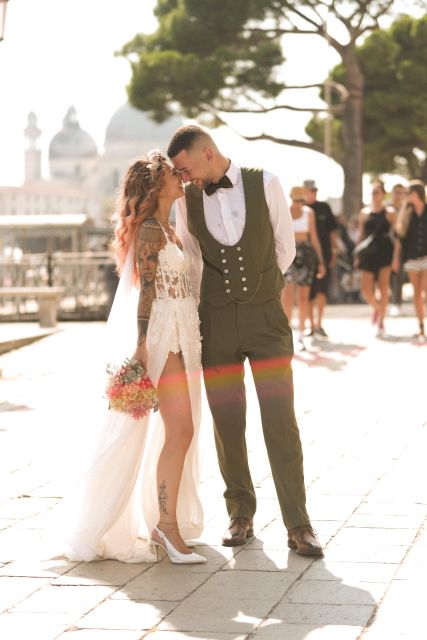 Venice: Photo Shoot in the Most Beautiful Place & Gondola - Photographers Expertise