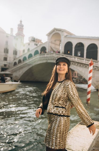 Venice: Photoshoot in Iconic Locations With Photographer - Scheduling and Booking