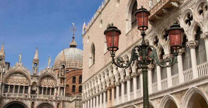 Venice: Private 2-Hour Doges Palace Tour - Key Points
